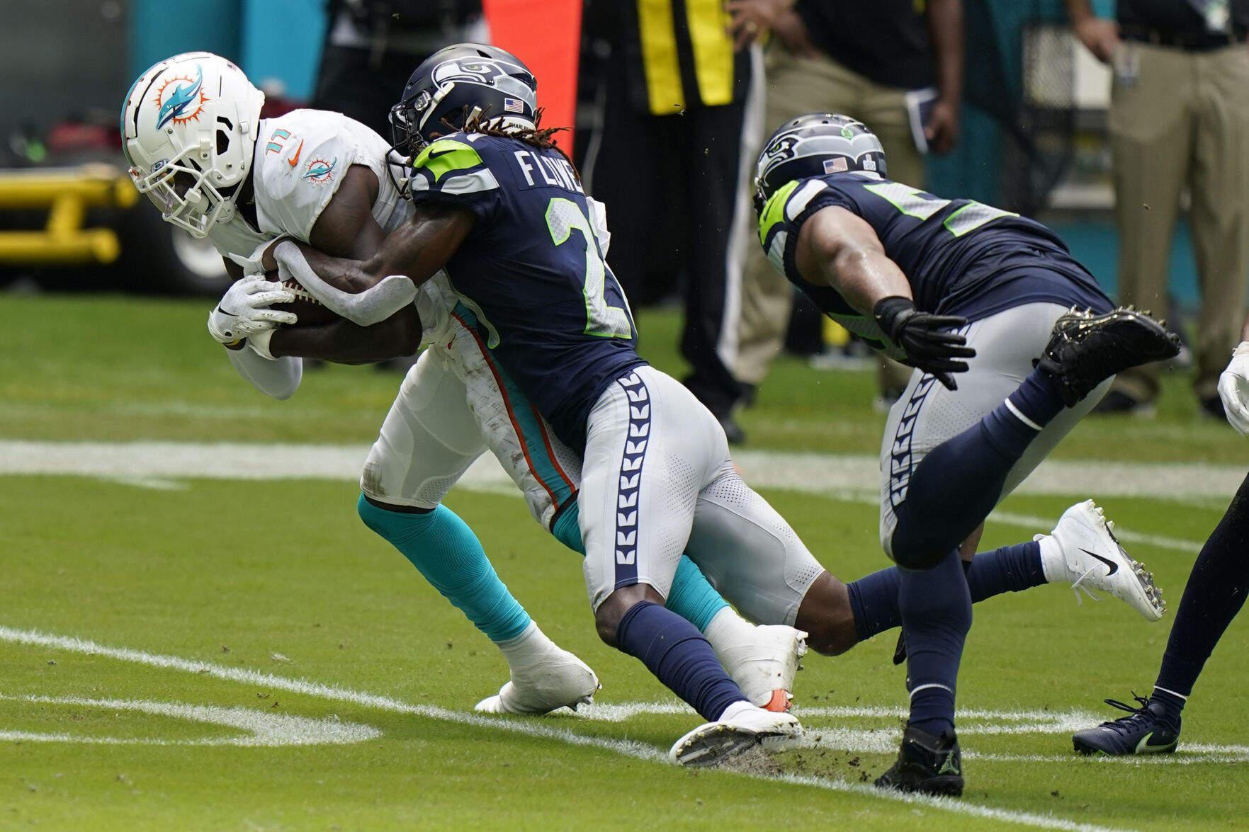 Seahawks Dolphins Football